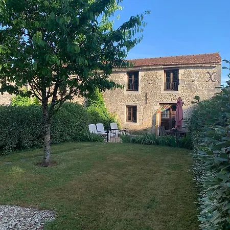 Les Landes Vacances Σπίτι διακοπών Saint-Crepin (Charente-Maritime)